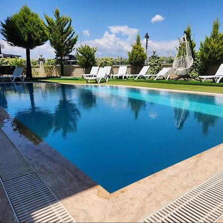 Gardenya Lara Suit Hotel Antalya Eksteriør billede