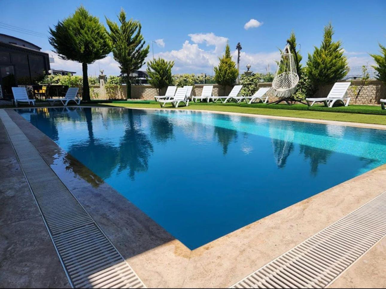 Gardenya Lara Suit Hotel Antalya Eksteriør billede