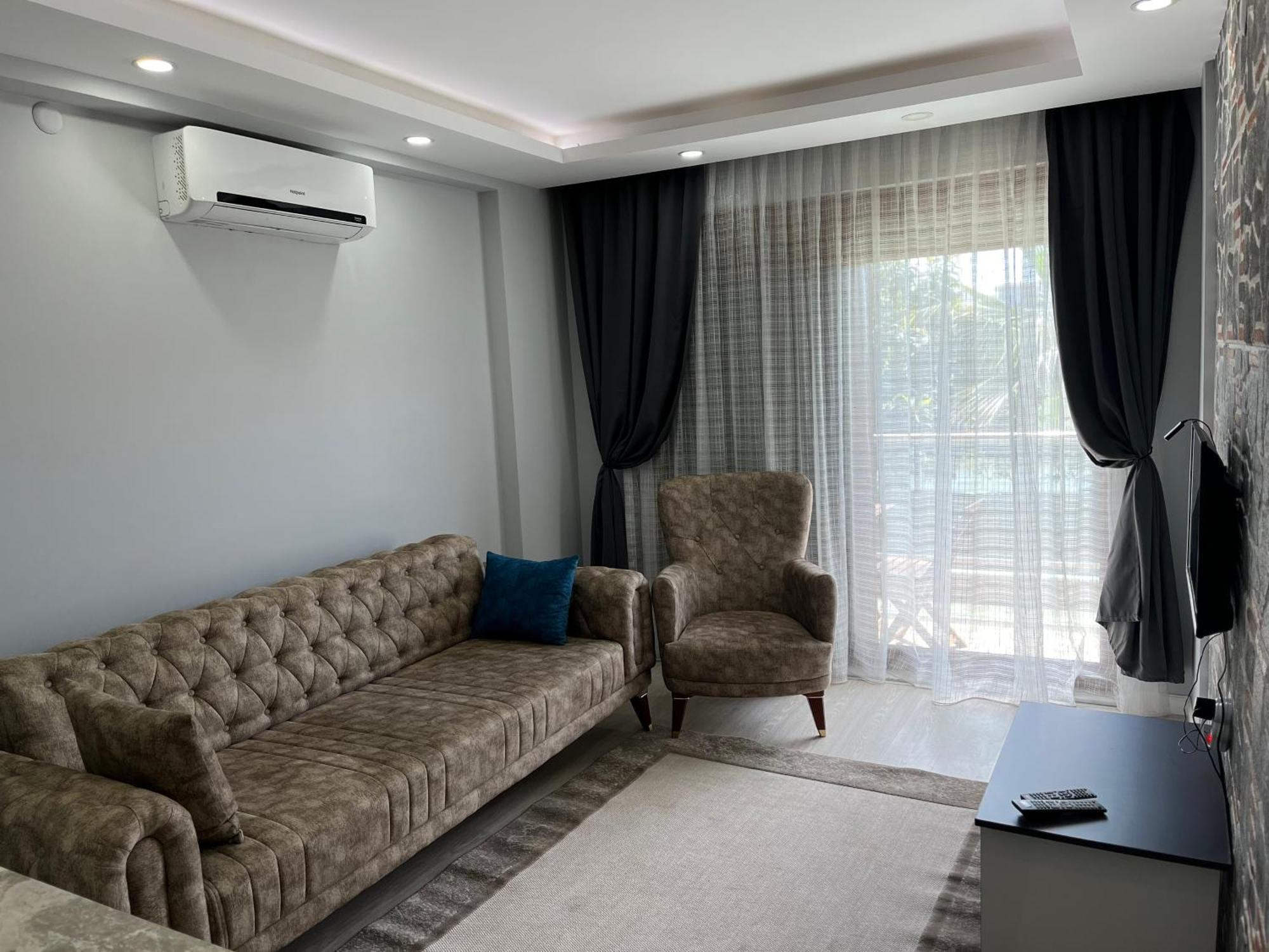 Gardenya Lara Suit Hotel Antalya Eksteriør billede